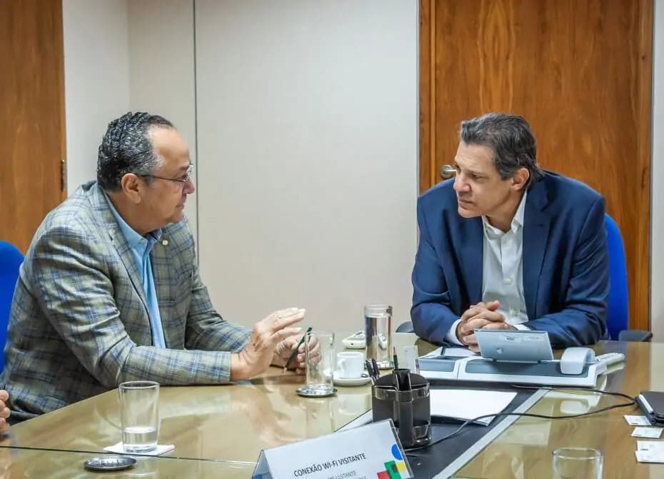 Haddad se reúne com bancada evangélica e anuncia grupo de trabalho para analisar isenção tributária a pastores