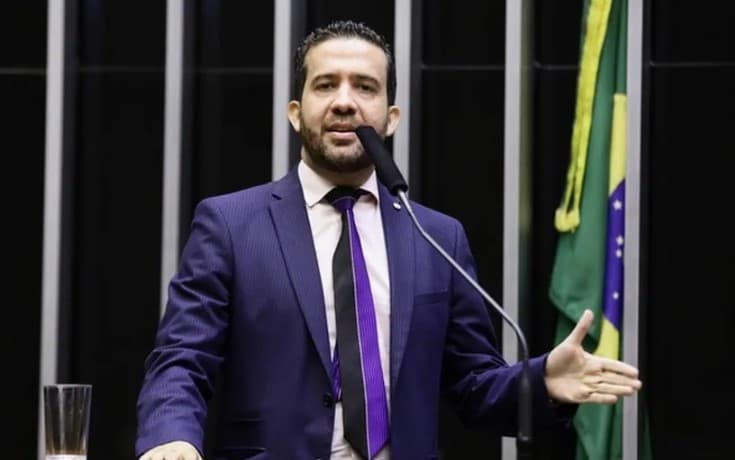 PF pede ao STF quebra de sigilos bancário e fiscal de Janones e de assessores por ‘rachadinha'