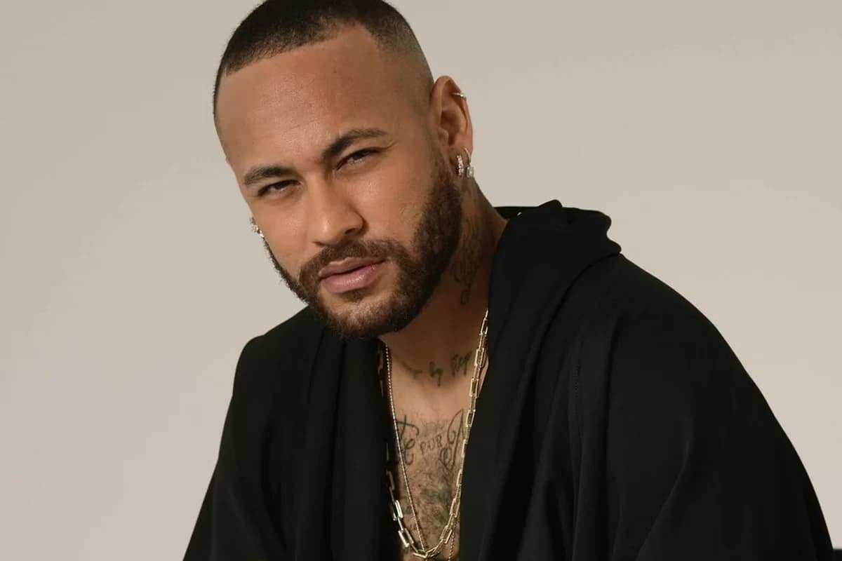 Neymar se manifesta após boatos de que seria pai pela terceira vez