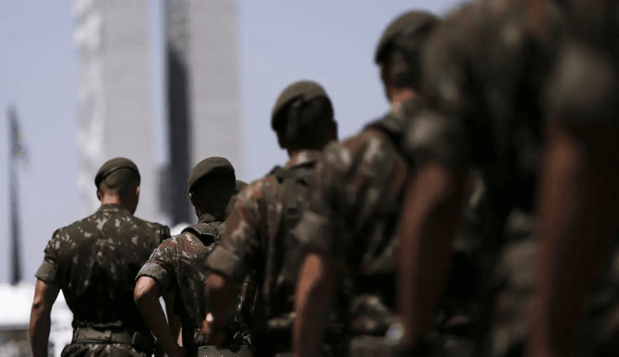 Exército pune dois oficiais por participação no 8 de janeiro