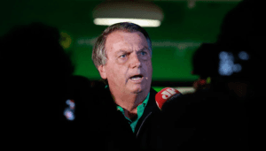 Ação da PF é “verdadeiro atentado à democracia”, diz defesa de Bolsonaro