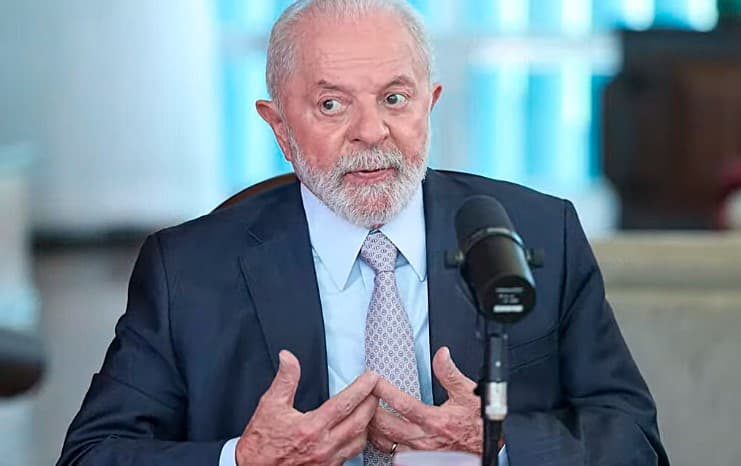 No primeiro ano de Lula, número de empregados sem carteira é o maior da história