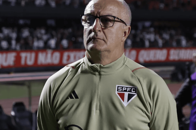 CBF oficializa convite a Dorival Júnior para comandar a Seleção Brasileira