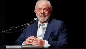 Bolsonaro era um presidente “sem controle emocional”, diz Lula