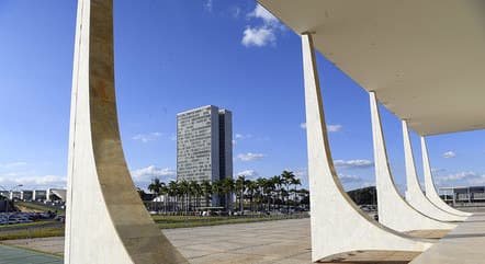 Zanin dá ao Congresso prazo para se manifestar sobre uso de ferramentas de espionagem