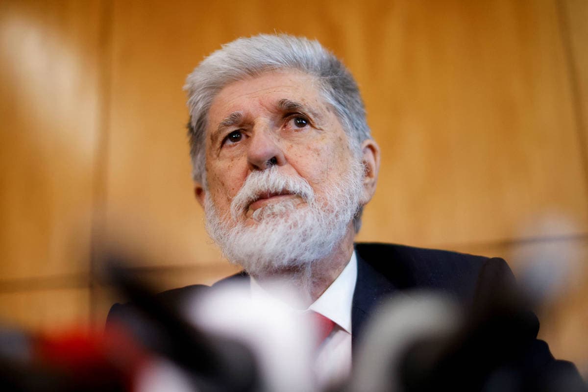 Celso Amorim diz que fala de Lula sobre Israel ‘sacudiu o mundo' e pode ajudar a resolver a guerra em Gaza