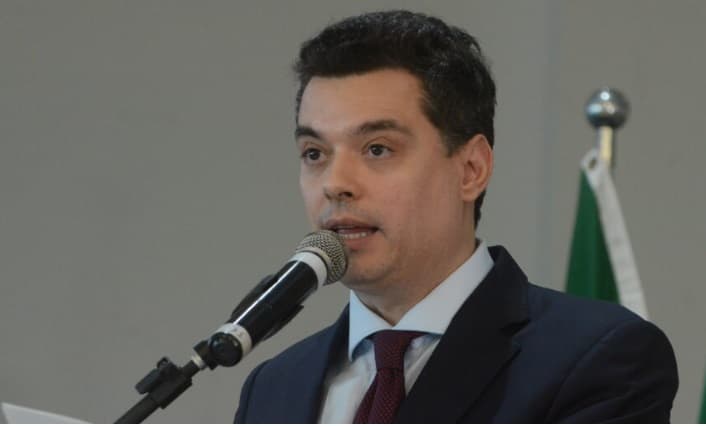 Walter Alves é governador do RN até 5 de março