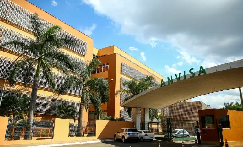 Servidores da Anvisa relatam rotina de abusos e assédio, e MP junto ao TCU pede apuração