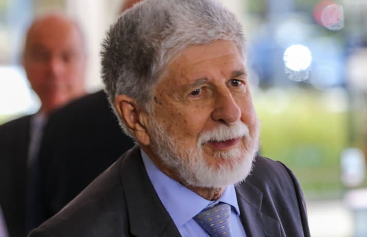 Se Netanyahu espera desculpas de Lula, vai continuar esperando, diz Celso Amorim