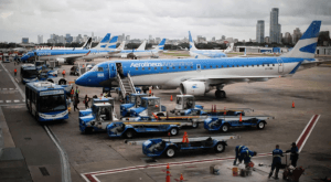 Companhias aéreas cancelam voos entre Brasil e Argentina por greve nesta quarta