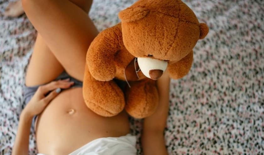 20% das mães adolescentes não sabem como evitar filhos e engravidam de novo antes da maioridade