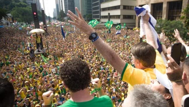 VÍDEO: Confira o discurso completo de Jair Bolsonaro na avenida Paulista, neste domingo (25)