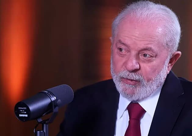 Lula diz que ato de Bolsonaro foi ‘grande': ‘Não é possível negar um fato'