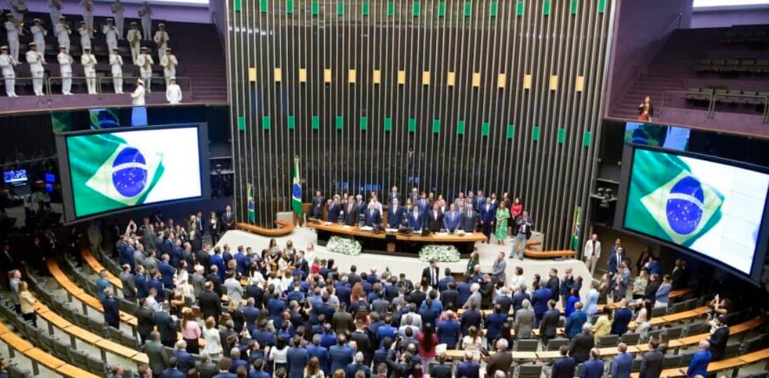 Lula teve 40% dos vetos derrubados no primeiro ano; Bolsonaro, 10%, aponta levantamento