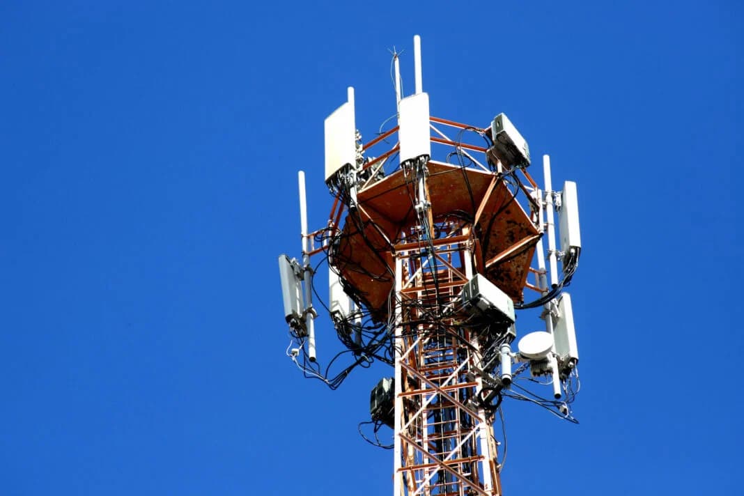 Falta de ajustes em legislação municipal dificulta expansão do 5G em Natal