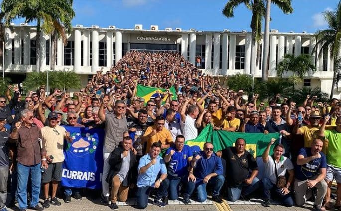 Policiais militares e bombeiros reivindicam reajuste e suspendem diárias operacionais no RN