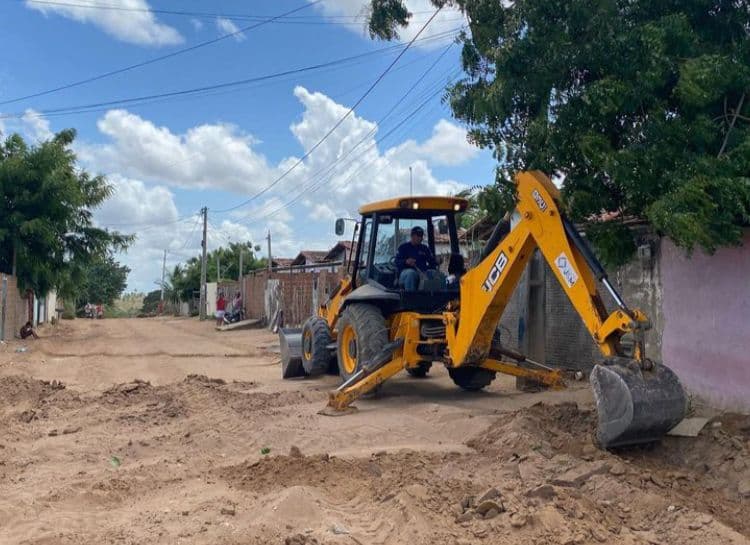 Prefeitura de Ceará-Mirim anuncia calçamento de quase 20 ruas entre zonas urbana e rural