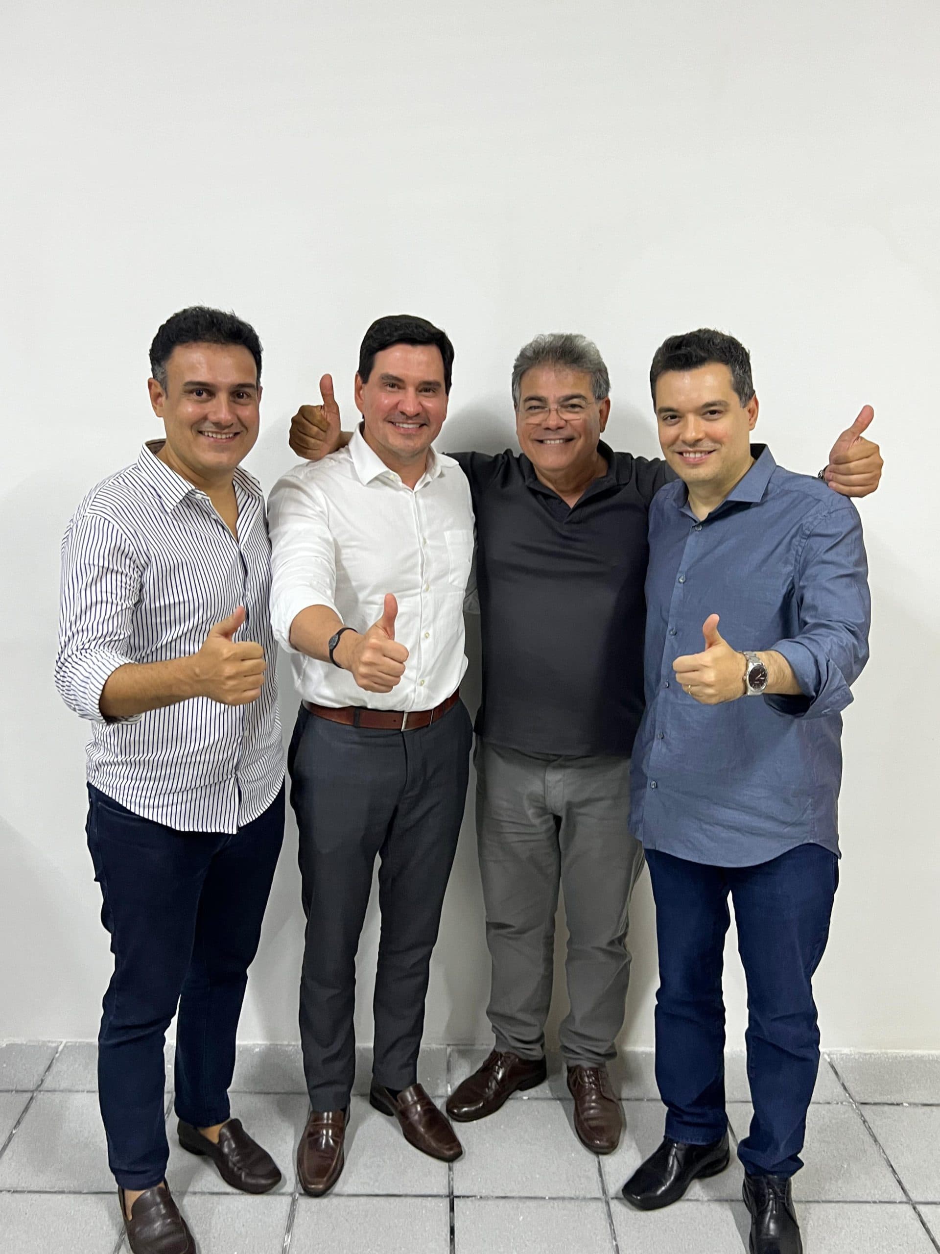 EXTREMOZ: Enilton Trindade confirma pré-candidatura para prefeito e recebe apoios importantes
