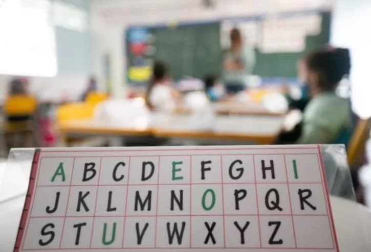 9,3 milhões de pessoas com 15 anos ou mais não sabem ler e escrever, aponta IBGE