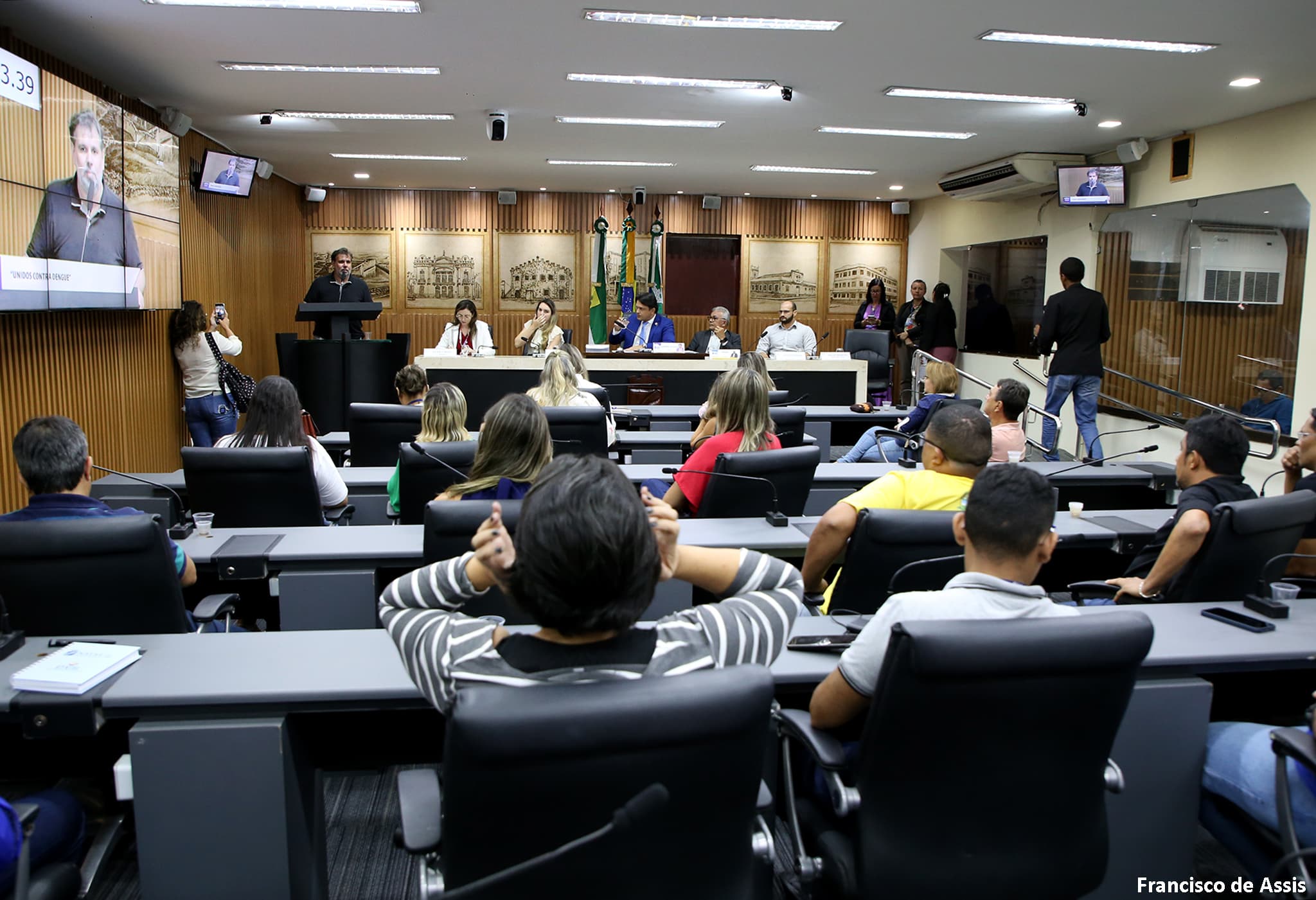 Audiência Pública discute combate à dengue com gestores na Câmara de Natal