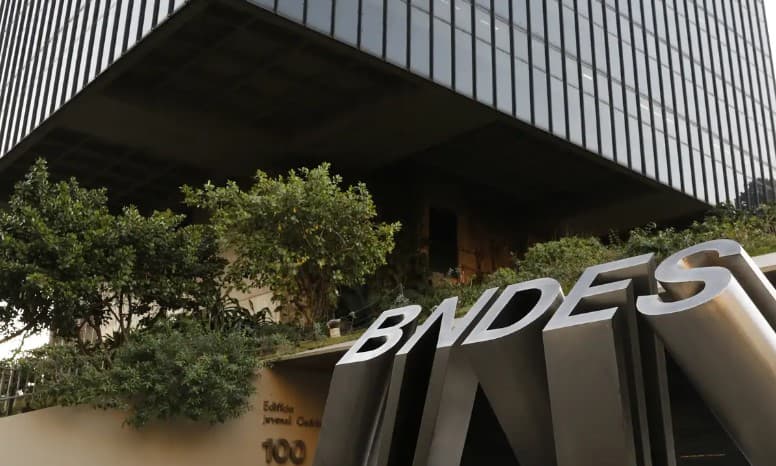 Lucro líquido do BNDES cai 5% em 2023