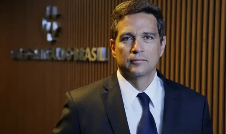 Banco Central está disposto a sentar com governo para debater autonomia ampla, diz Campos Neto