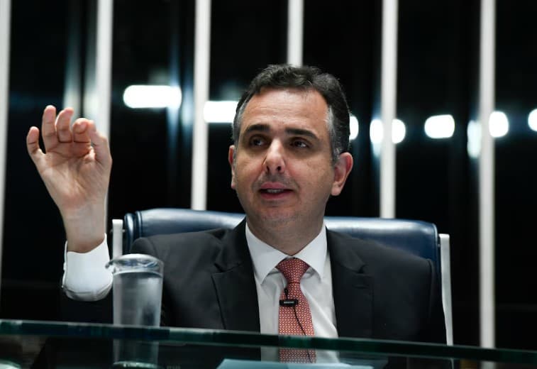 Pacheco diz que Senado vai esperar STF julgar porte de maconha para votar PEC das Drogas