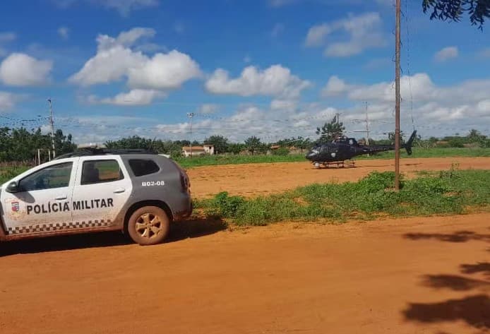 Cães farejam presença humana em área de mata durante busca por fugitivos de Mossoró