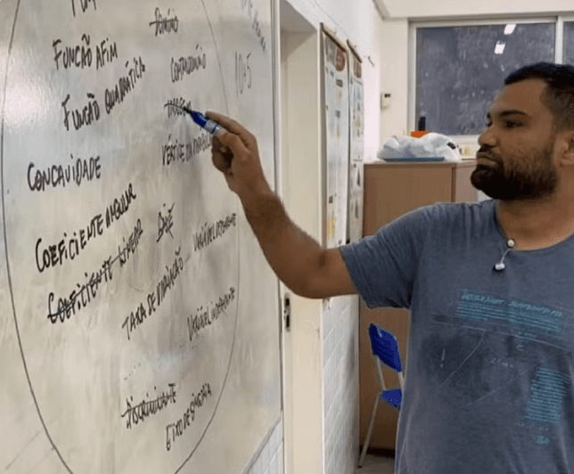 Potiguar ganha medalha de ouro em olimpíada de matemática e está entre 10 melhores professores da disciplina no Brasil