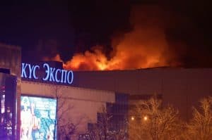 [VÍDEO] Ataque na Rússia: homens armados matam ao menos 40 em casa de shows