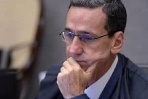 STJ: relator vota para que Robinho cumpra pena de estupro no Brasil