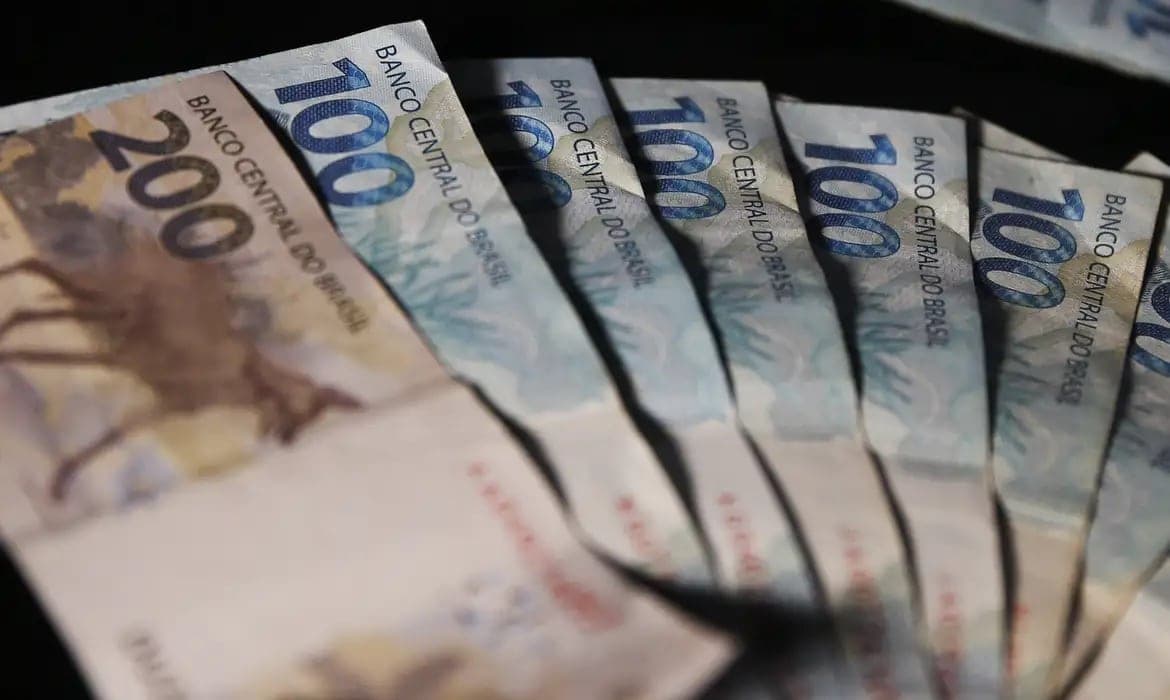 Dívida Pública sobe 0,65% em março e ultrapassa R$ 6,6 trilhões, diz Tesouro Nacional
