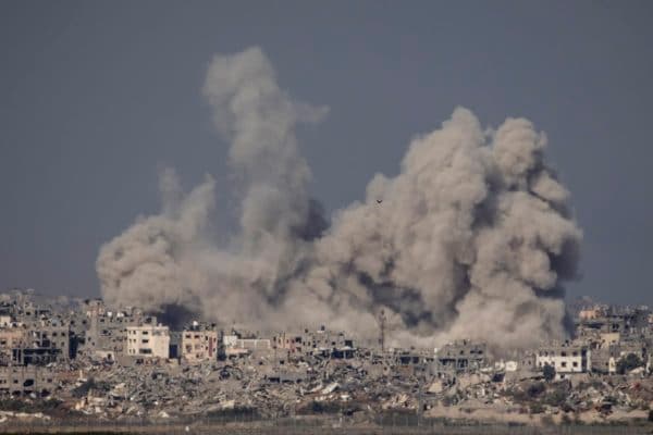 Após 6 meses de guerra, Hamas pede desculpas aos palestinos