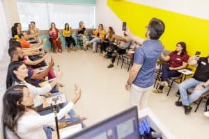 DESVENDE O SEGREDO: Como destruir a timidez e se tornar um mestre da comunicação!