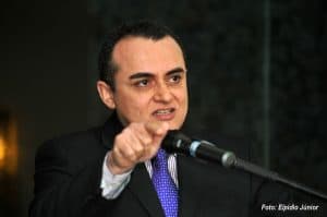 Médico potiguar se destaca em favor da segurança jurídica na medicina