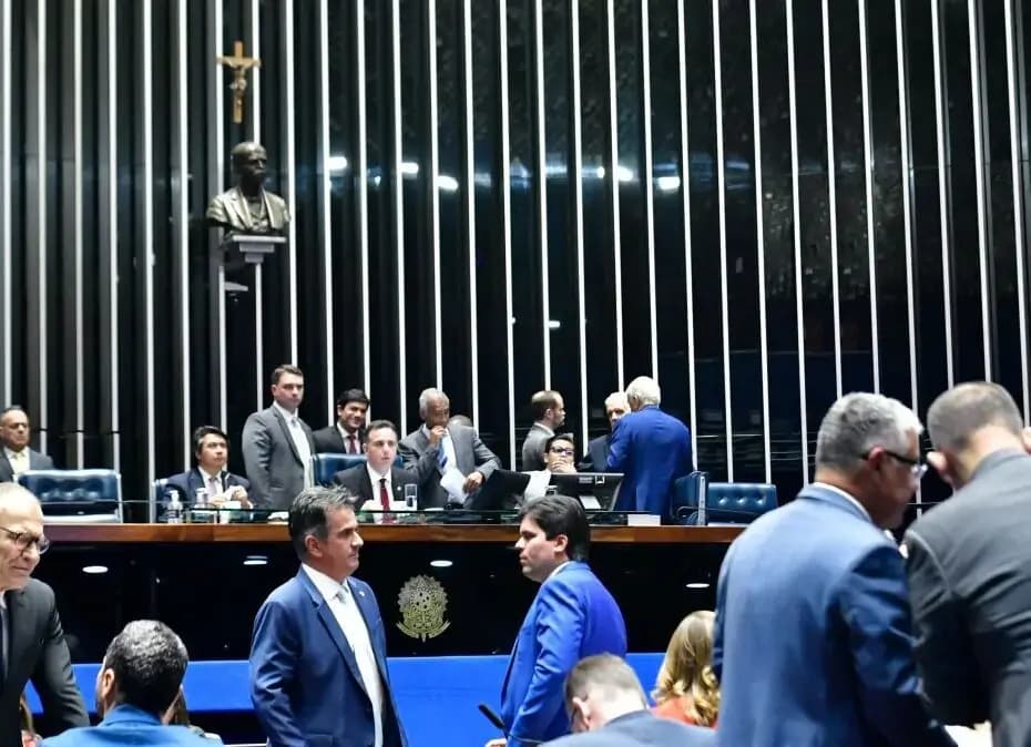 PEC que criminaliza posse e porte de drogas é votada no Senado nesta terça-feira; julgamento no STF está parado