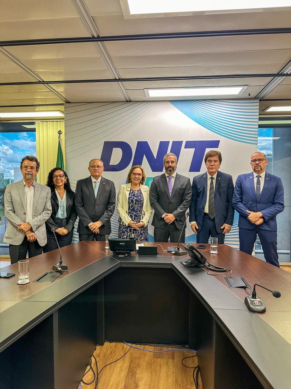 Coordenador da bancada do RN, Robinson Faria, articula reunião com DNIT em busca de soluções para BR-304