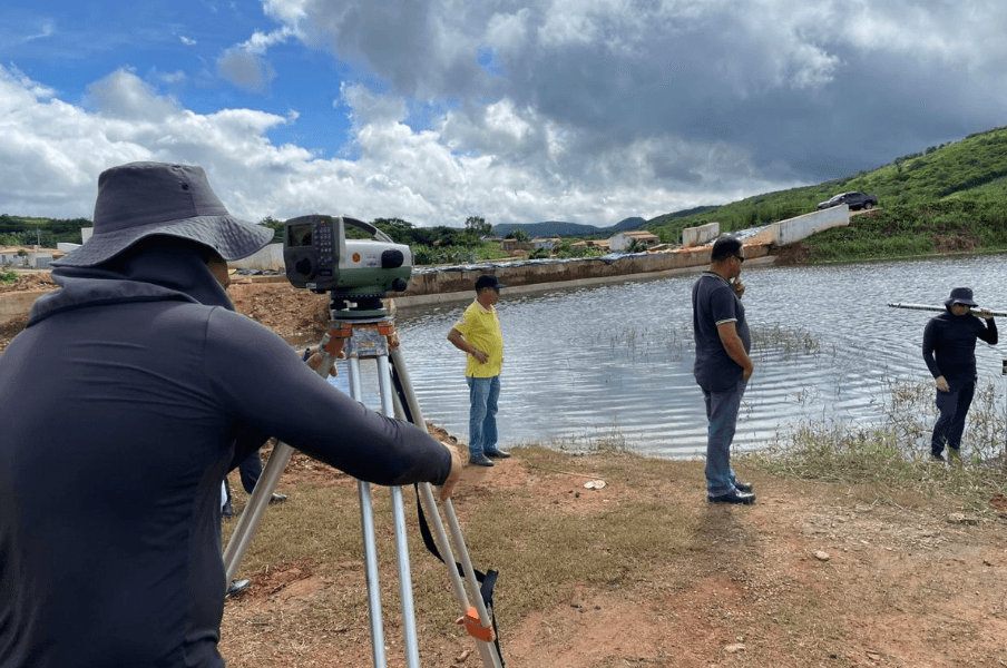 Governo inicia projeto de recuperação para açude em Venha-Ver