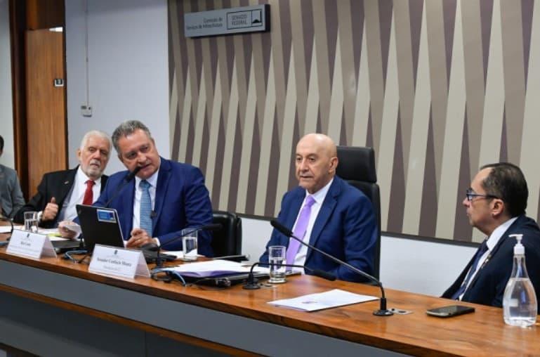 Casa Civil diz que mais de 9.200 obras do PAC precisam de emendas parlamentares para saírem do papel