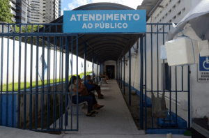 A cada 10 remédios, 4 estão em falta na rede estadual