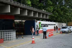 Servidores do IFRN iniciam greve por aumento salarial na próxima segunda