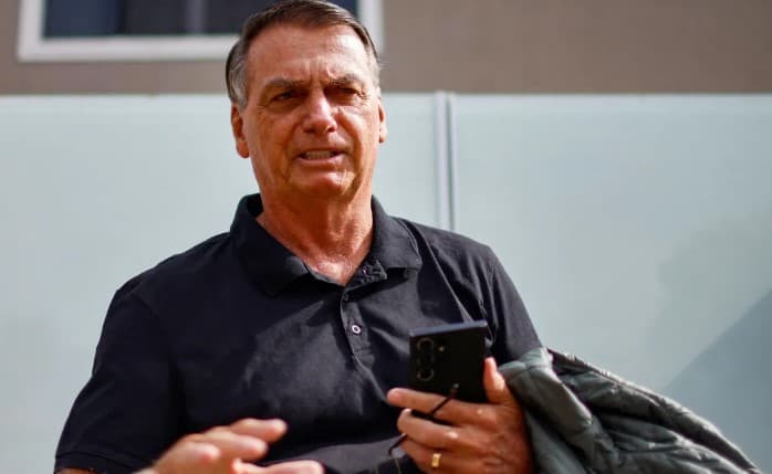 Defesa de Bolsonaro vai pedir novamente a Moraes liberação de passaporte para ir a Israel