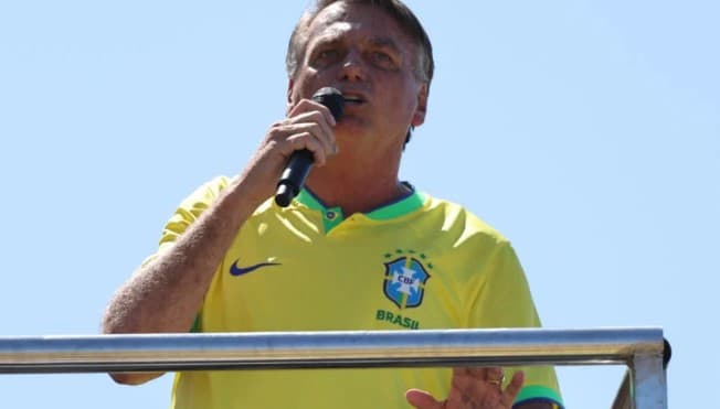 VÍDEO: “Se algo ruim acontecer comigo, não desanimem”, diz Bolsonaro a apoiadores