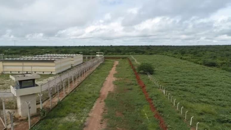 Após recaptura de fugitivos, Lewandowski demite diretor da penitenciária de Mossoró