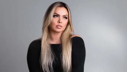 Quem era Ana Paula Vieira, cantora que morreu em acidente em Rondônia