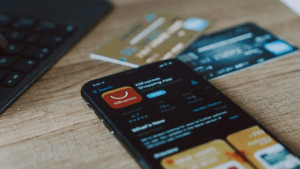 Taxar compras de até US$ 50 piora desigualdade, diz AliExpress