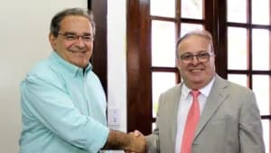 URGENTE: Álvaro dias anuncia Paulinho Freire como seu candidato a prefeito de Natal