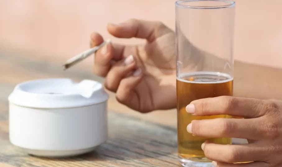 Cigarro pode ser taxado em 250% e bebidas alcoólicas em até 61%, estima Banco Mundial