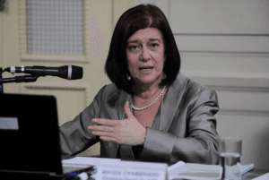 Ao assumir Petrobras, Magda Chambriard terá aumento salarial de 1.000%