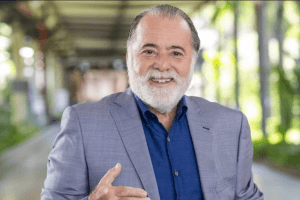 Tony Ramos deixa UTI e apresenta melhora progressiva